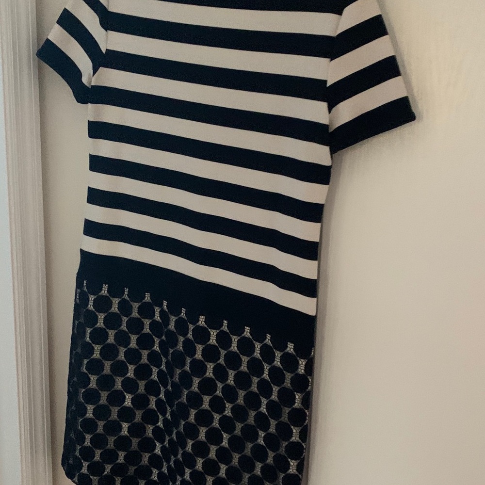 Gorgeous navy dress with great detail